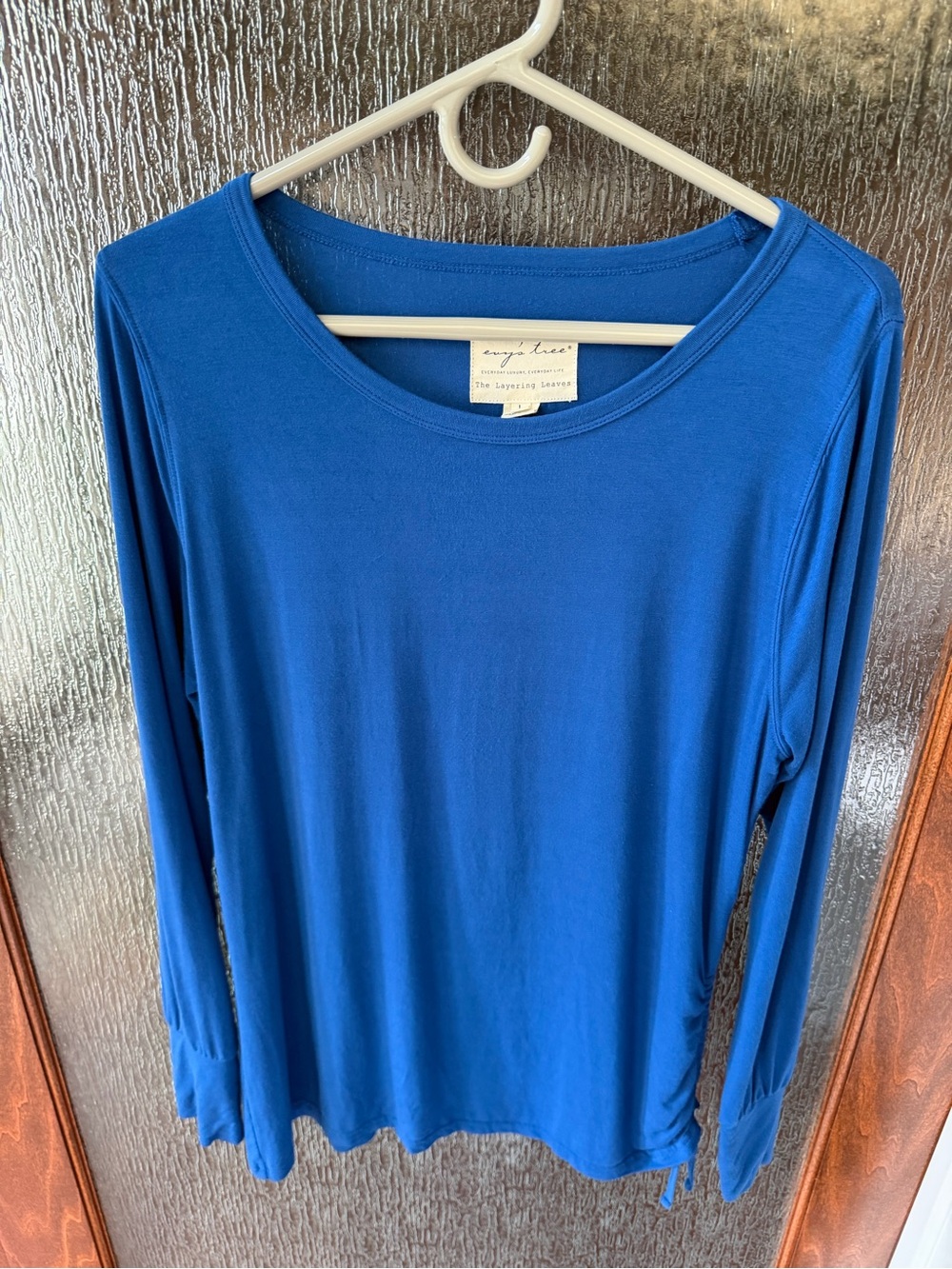 Evy’s Tree Layering Leaves Top L Royal Blue Ruched Side Tie